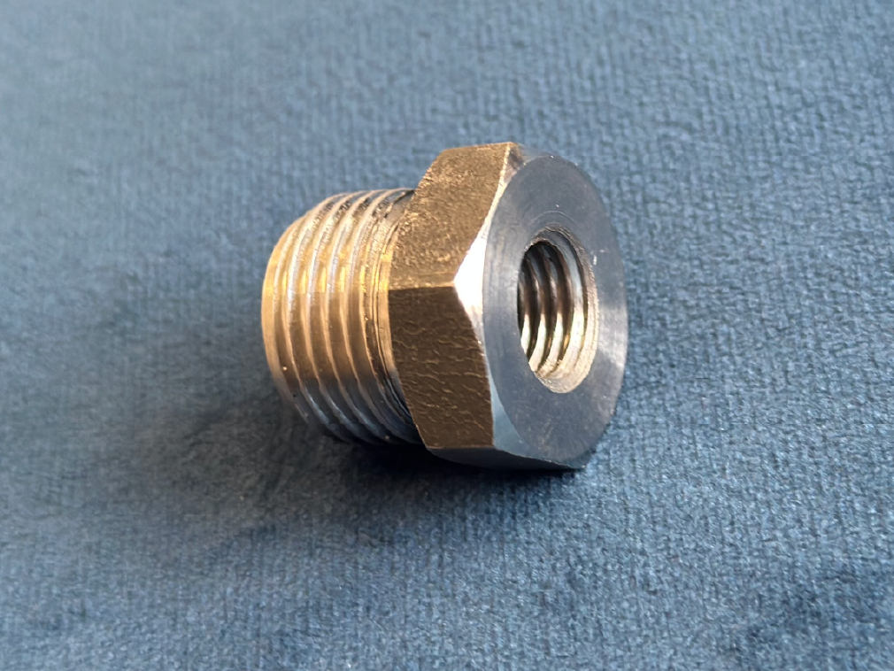 10.007.4.S20.0 Переходник д/манометра М12х1,5 внутр. - G1/2 наружн. Ст20, без покрытия