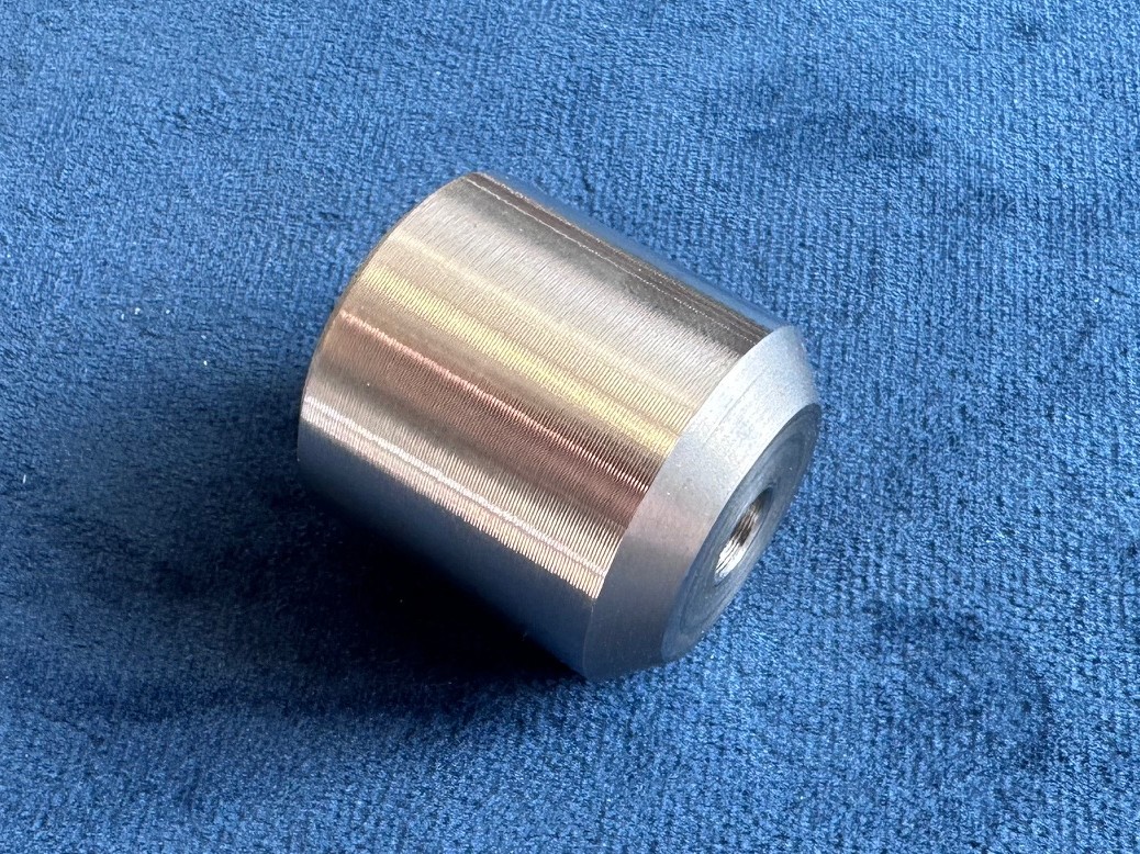 10.012.S20.0.1/2 Бобышка для манометра сталь 20 G1/2 L30 без покрытия