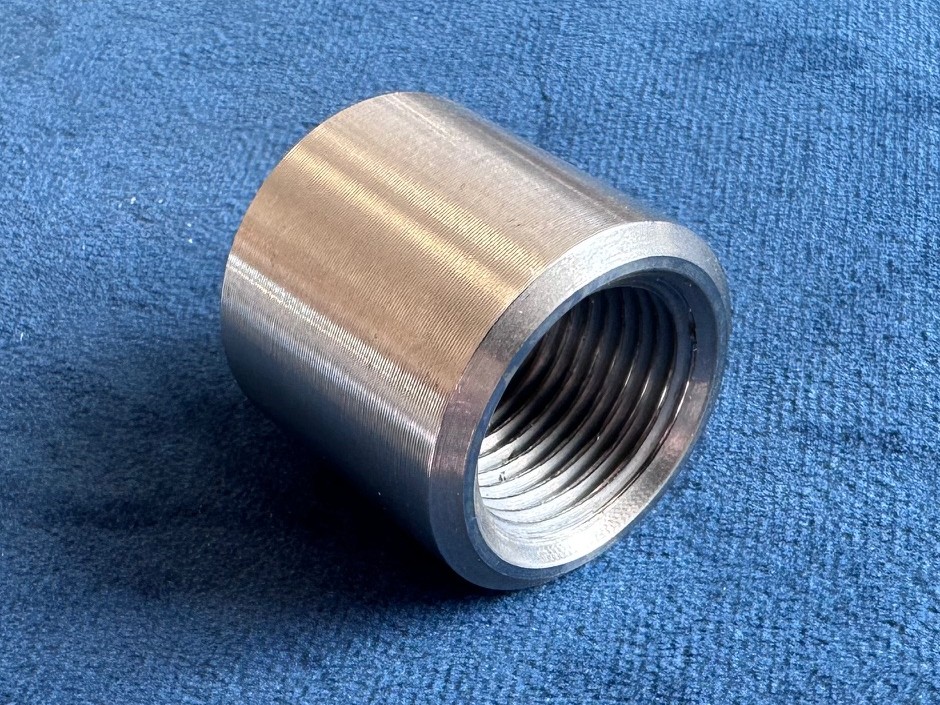 10.012.S20.0.1/2 Бобышка для манометра сталь 20 G1/2 L30 без покрытия