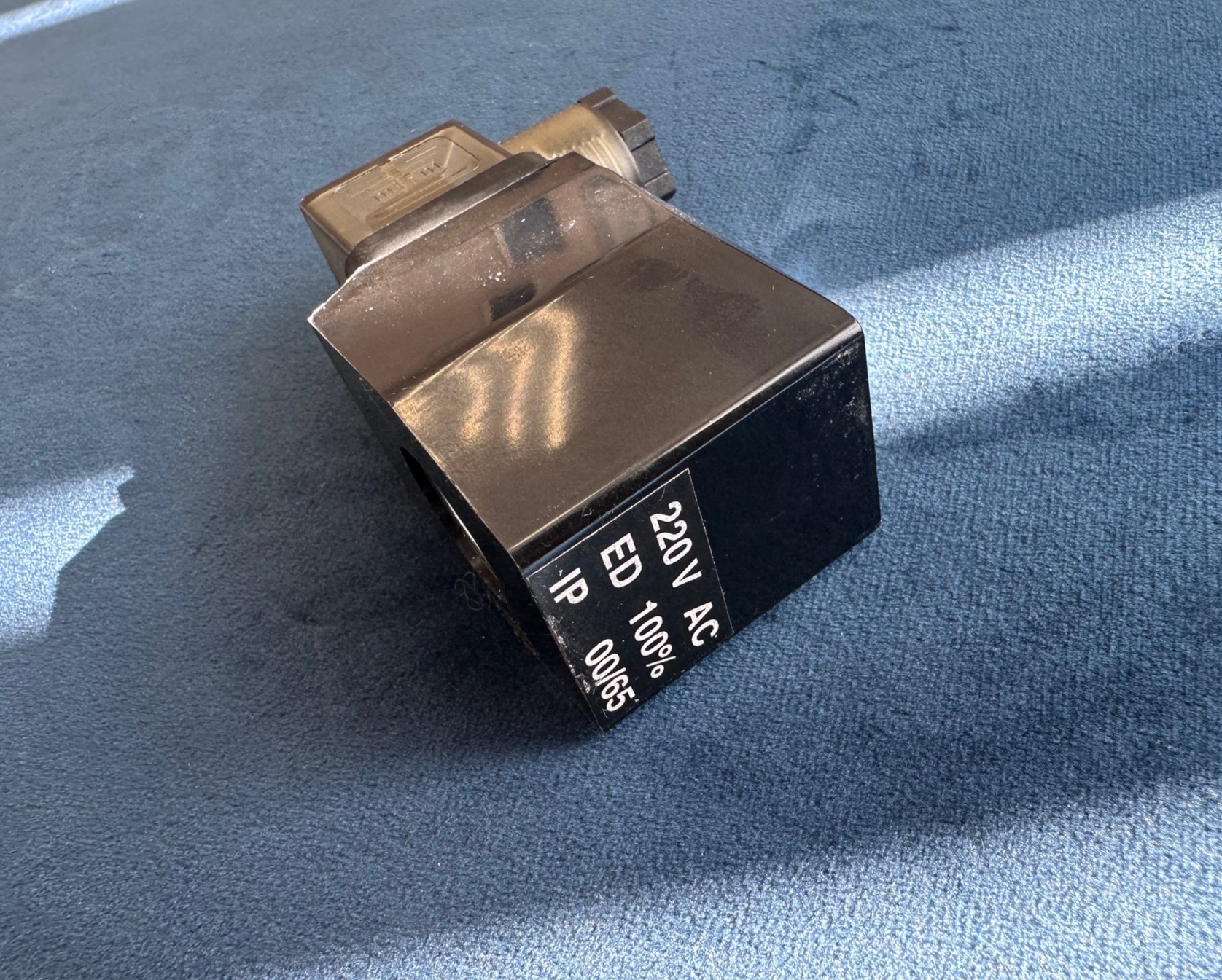 К-1-220А Катушка электромагнитная с разъемом электромагнитного клапана МК-1 DN15/DN20/DN25/DN32 220VAC