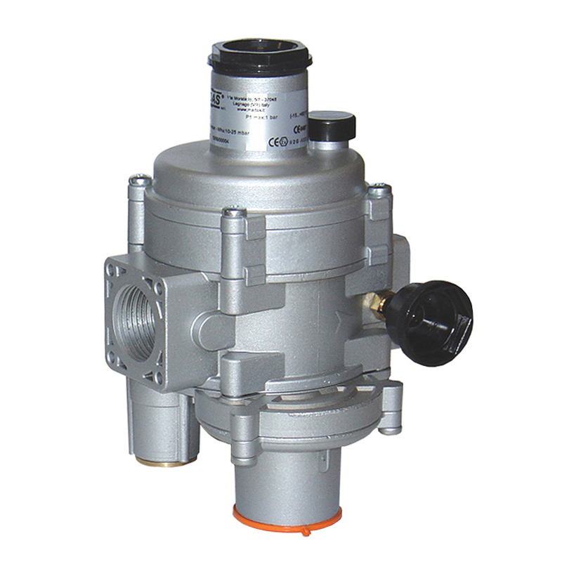 FRG/2MB Регулятор давления газа FBC02Z 110 DN15 Qmax=25m3/h;Pвых.=10-30 mbar; резьбовой с ПЗК